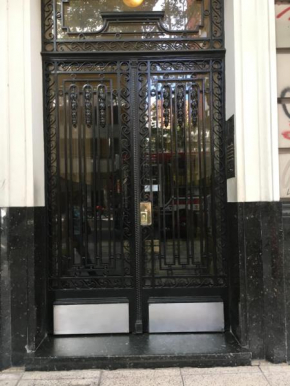 LARGE LOVELY FRENCH STYLE APARTMENT PALERMO o